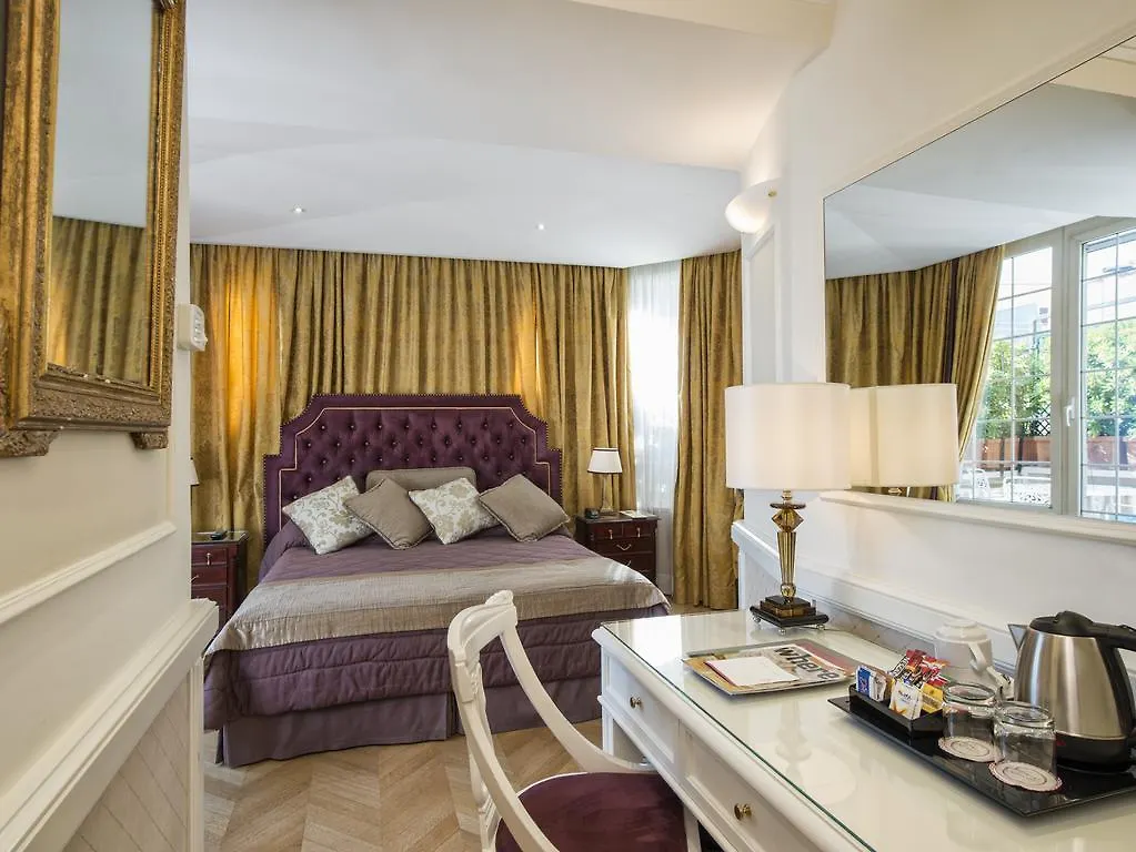 ****  The Britannia Hotel Ρώμη Ιταλία